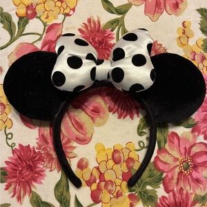 Disney Black Velvet Minnie Ears Headband with White Polka Dot Bow
